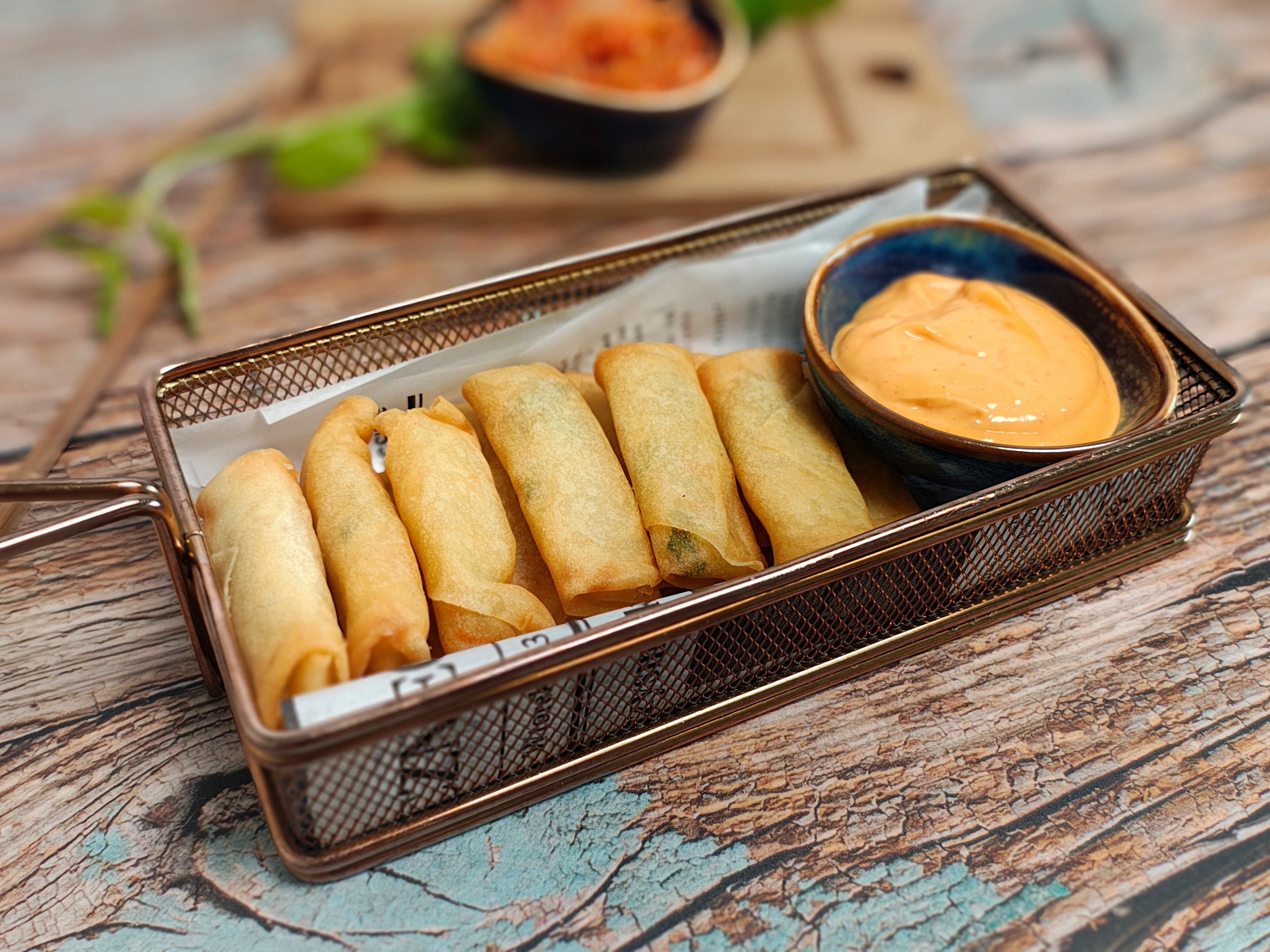 Crispy Rolls Box