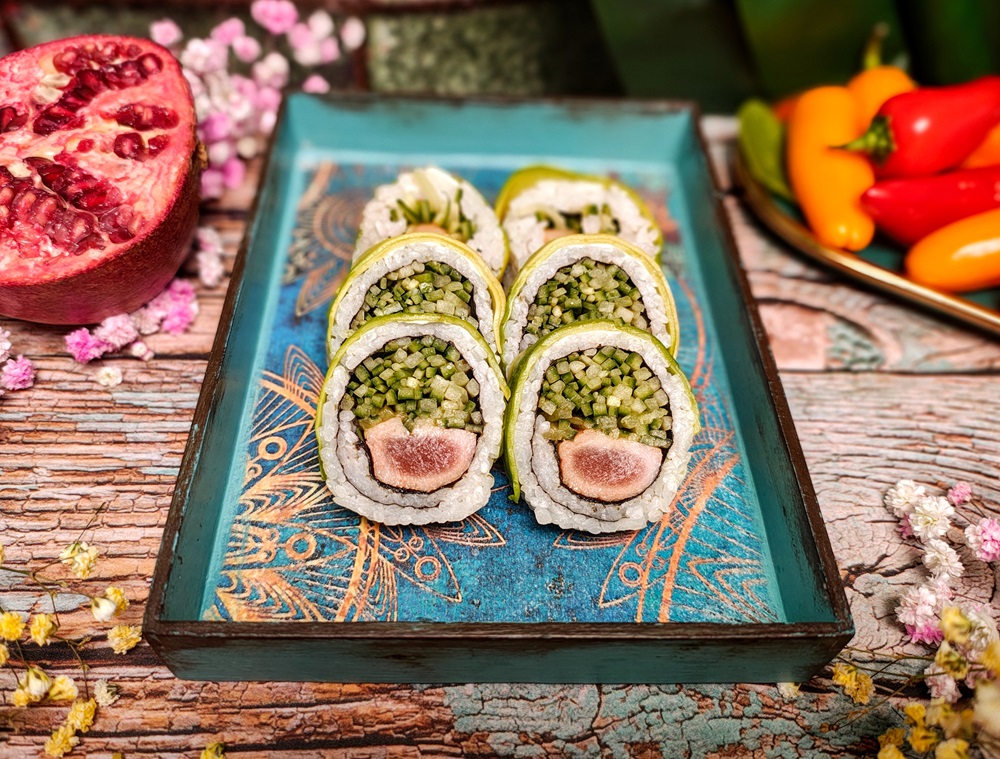 Uramaki mit Thunfisch Medium rare